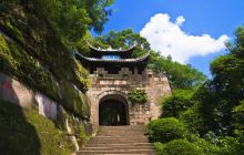 钓鱼城