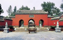 南阳卧龙岗武侯祠