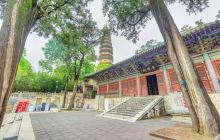 灵岩寺