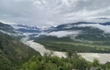 雅鲁藏布江